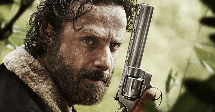 Walking Dead Season 5 Poster Has Rick on the Hunt