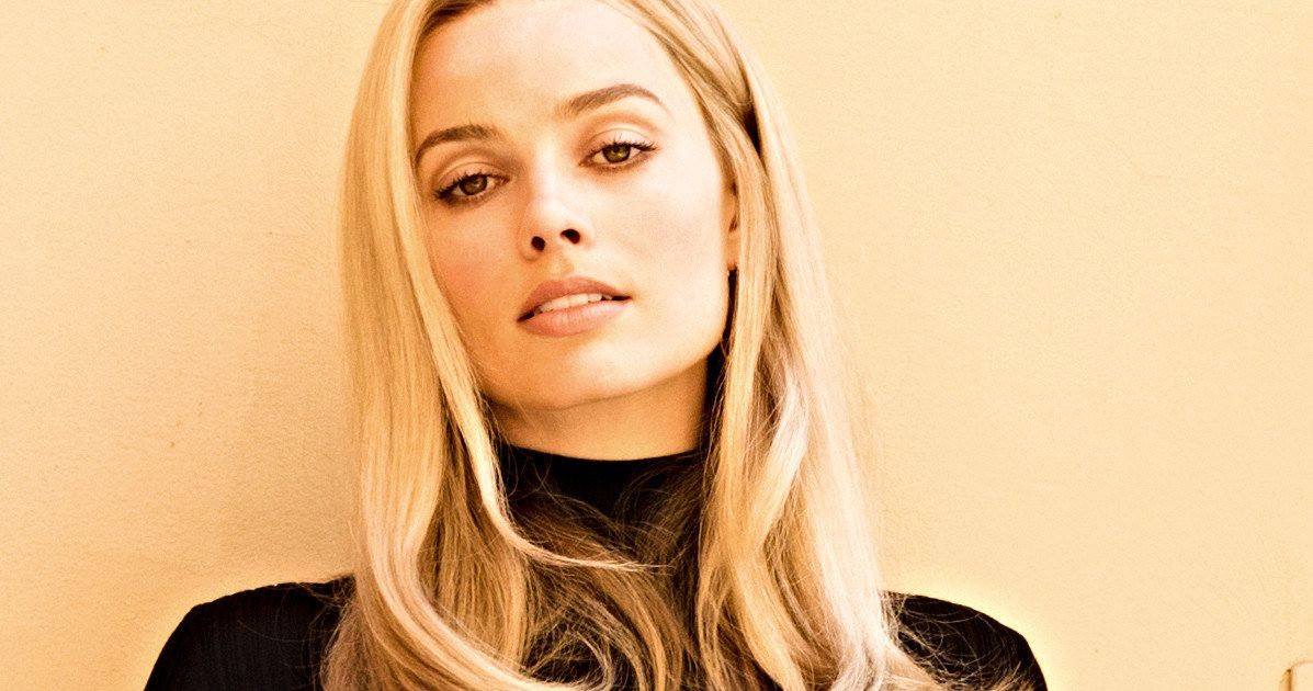 Margot Robbie as Sharon Tate Revealed in Tarantino's Once Upon a Time