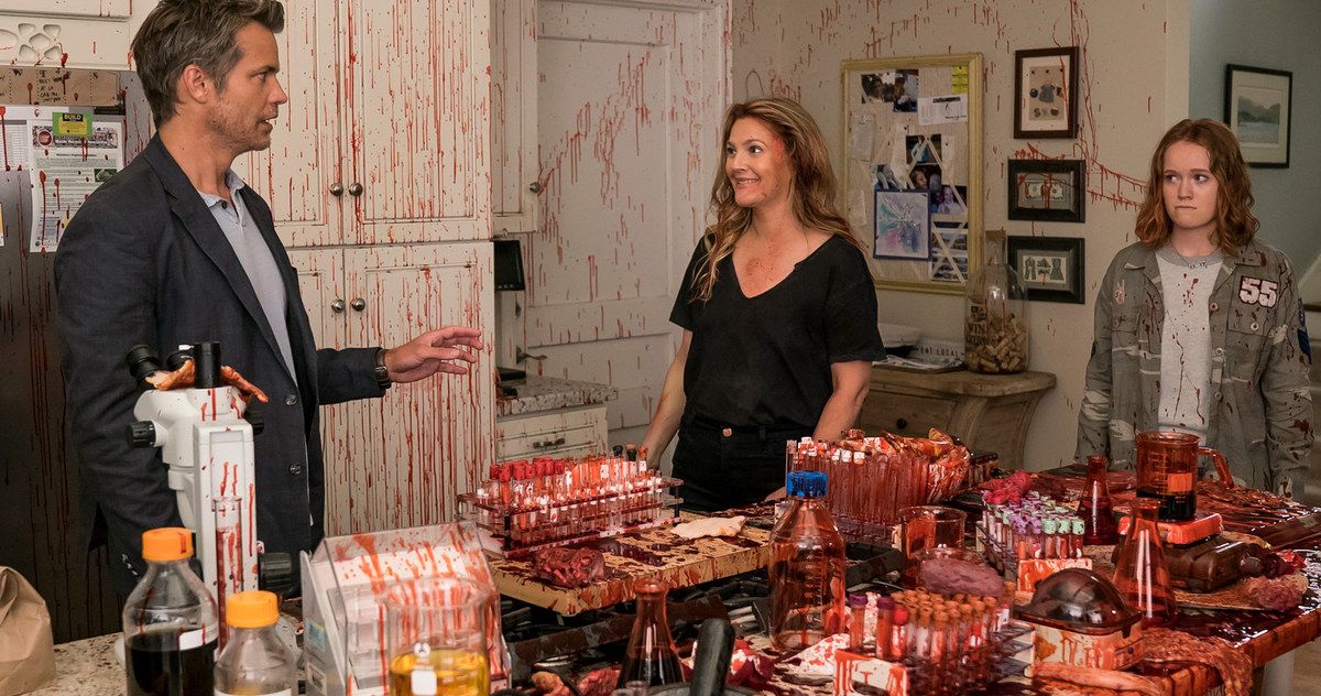 Santa Clarita Diet Season 2 Trailer Drenches the 'Burbs in Blood