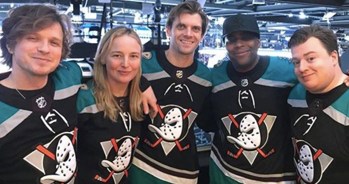 The Mighty Ducks Cast Reunited at a Hockey Game Over the Weekend