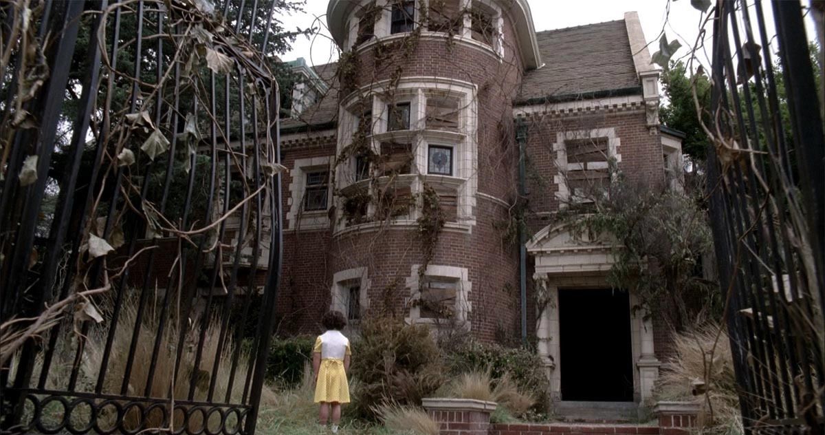 American Horror Story Murder House Holding a Halloween Weekend Livestream