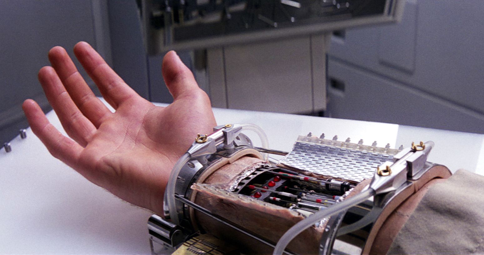 Artificial Skin Inspired by The Empire Strikes Back Has a Sense of Touch