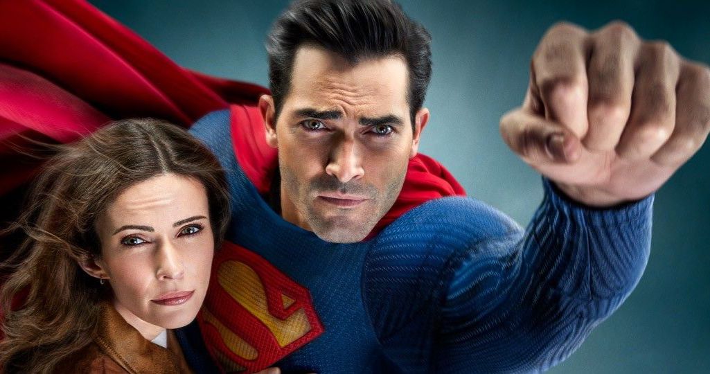 Superman &amp; Lois Mid-Season Trailer Teases Dark Times Ahead for the Kent Family