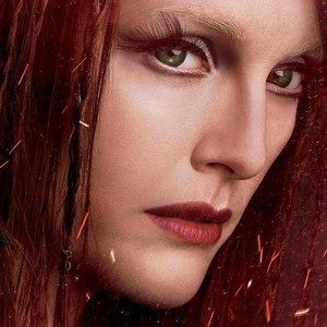 COMIC-CON 2013: Seventh Son Poster Featuring Julianne Moore