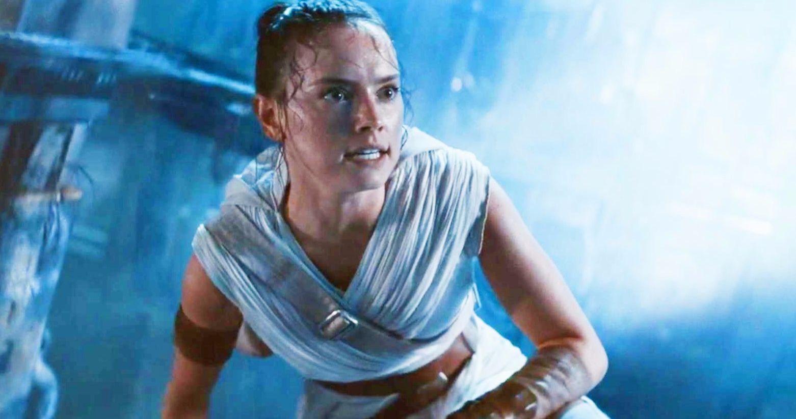 Daisy Ridley Cried in the Car Alone After Watching Star Wars 9