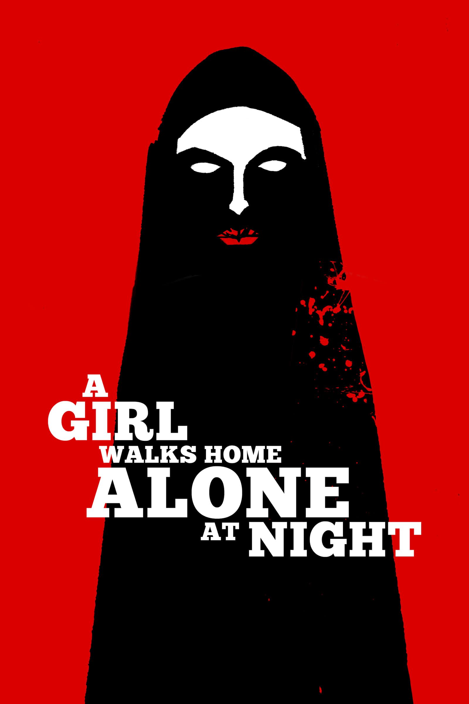 une fille rentre seule à la maison la nuit