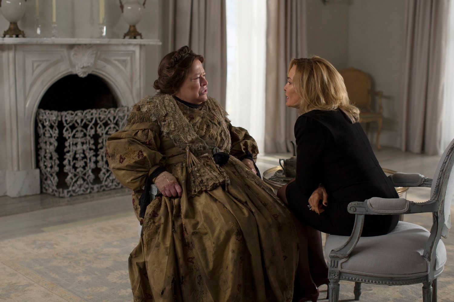 American Horror Story Coven Episode 2 Photo 2