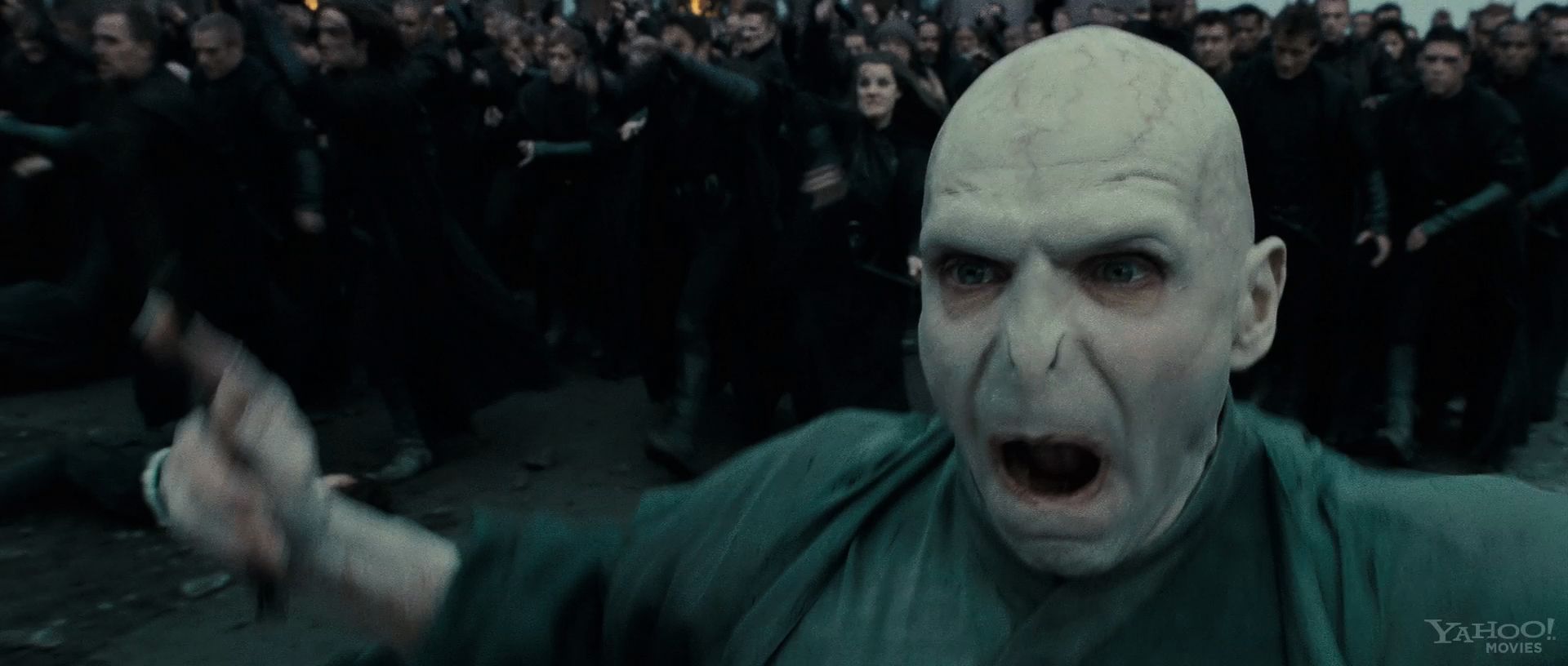Harry Potter and the Deathly Hallow Trailer Still #4
