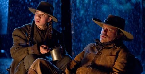 True Grit Photos Featuring Jeff Bridges as Rooster Cogburn