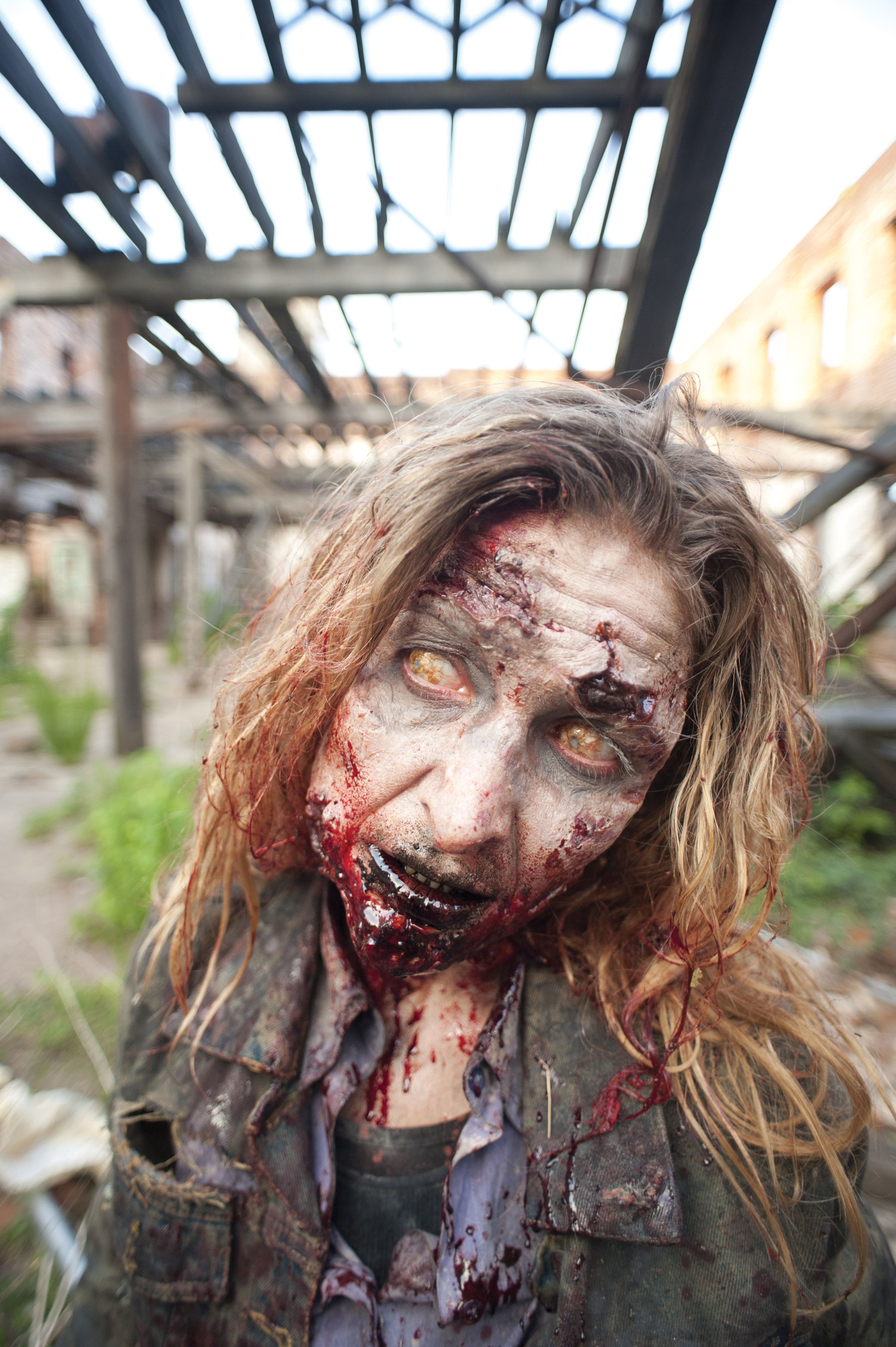 The Walking Dead Episode 2.1 Photo #2