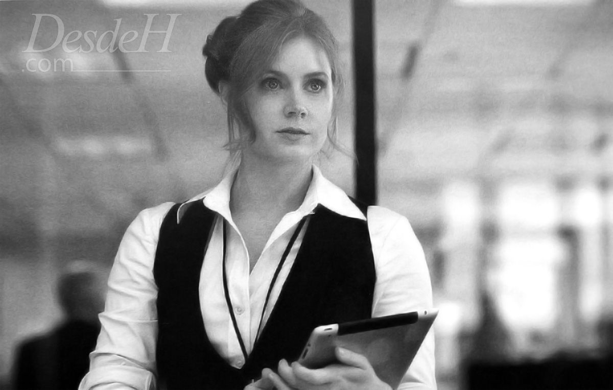 Man of Steel Photo with Amy Adams as Lois Lane