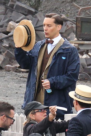 Tobey Maguire and Joel Edgerton on The Great Gatsby Set #1