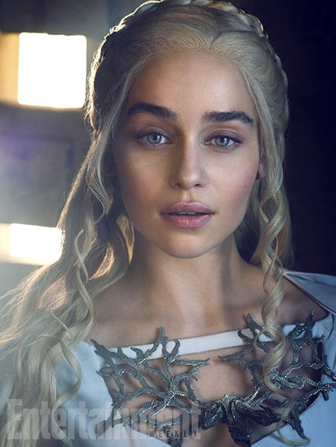 Game of Thrones Season 5 Emilia Clarke Portrait 2