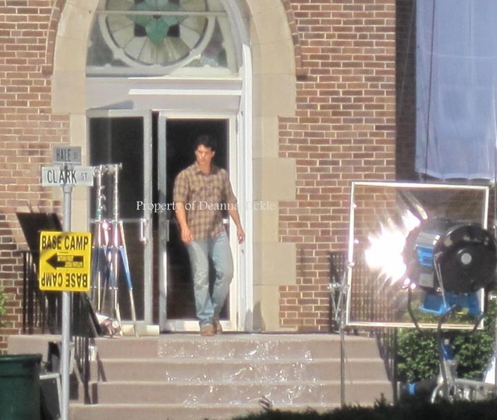 Henry Cavill as Clark Kent on the Man of Steal Set #1