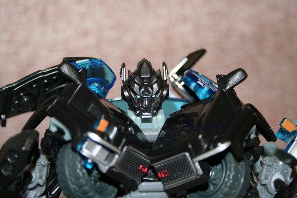 Transformers: Dark of the Moon Ironhide Toy Photo #3