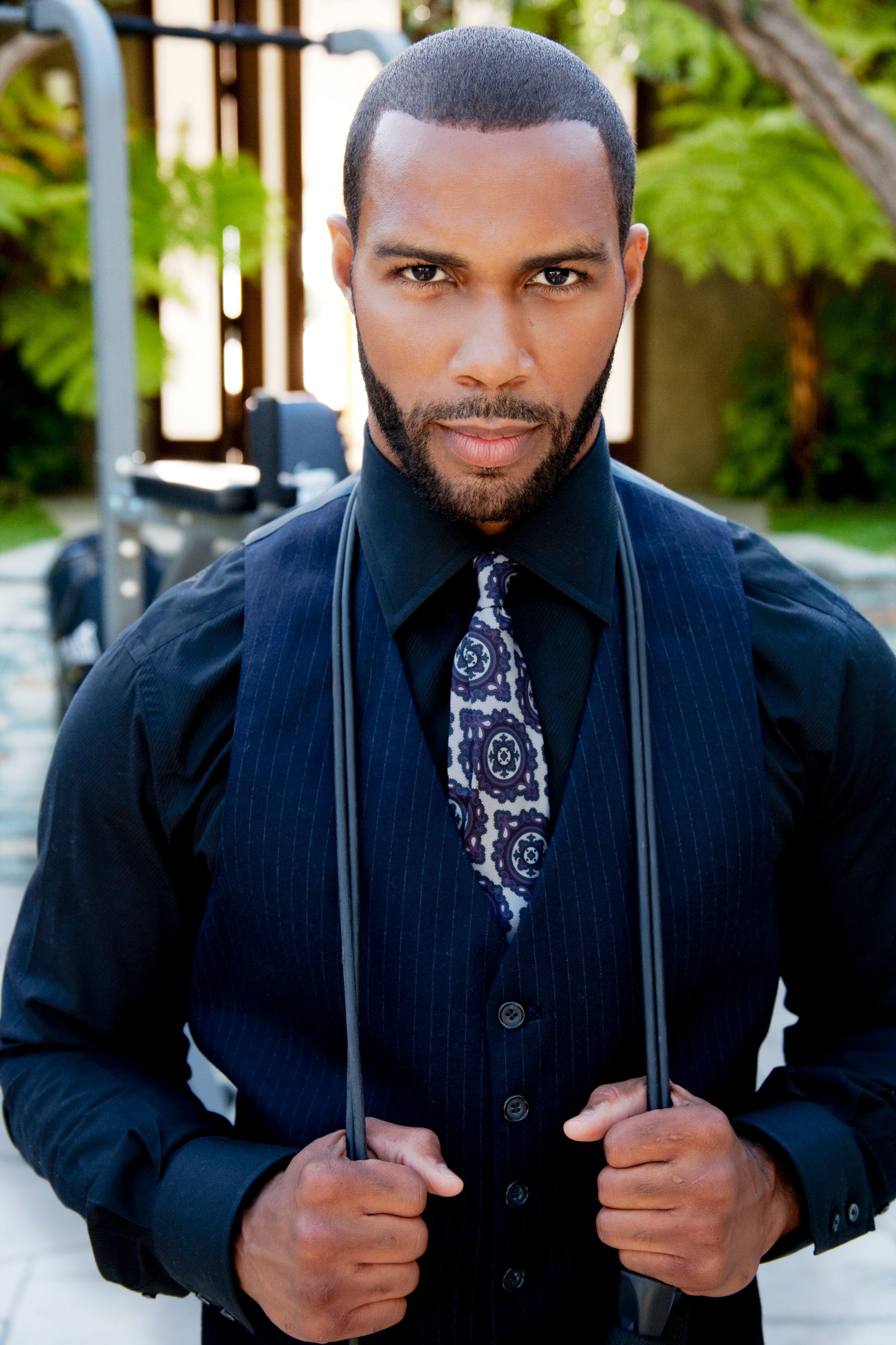 Omari Hardwick talks about his experiences on the set of Sparkle, arriving in theaters August 17{0} has been an actor on the rise for quite some time now. After his big-screen debut in {1}, he landed roles in {2}, {3}, {4}, {5}, {6}, {7}, and a starring role on the TNT series {8}.