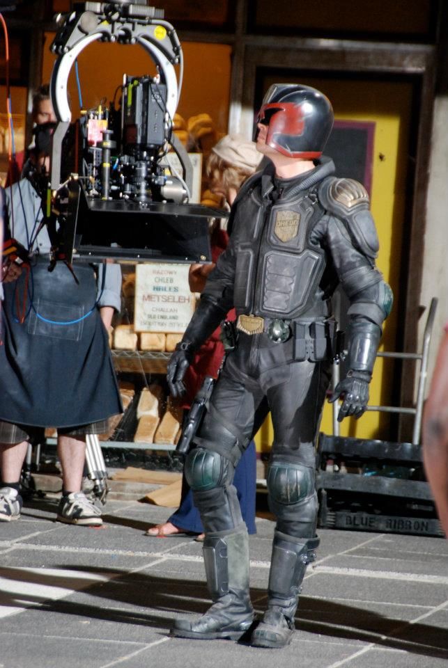 Dredd Set Photos With Olivia Thirlby As Judge Anderson