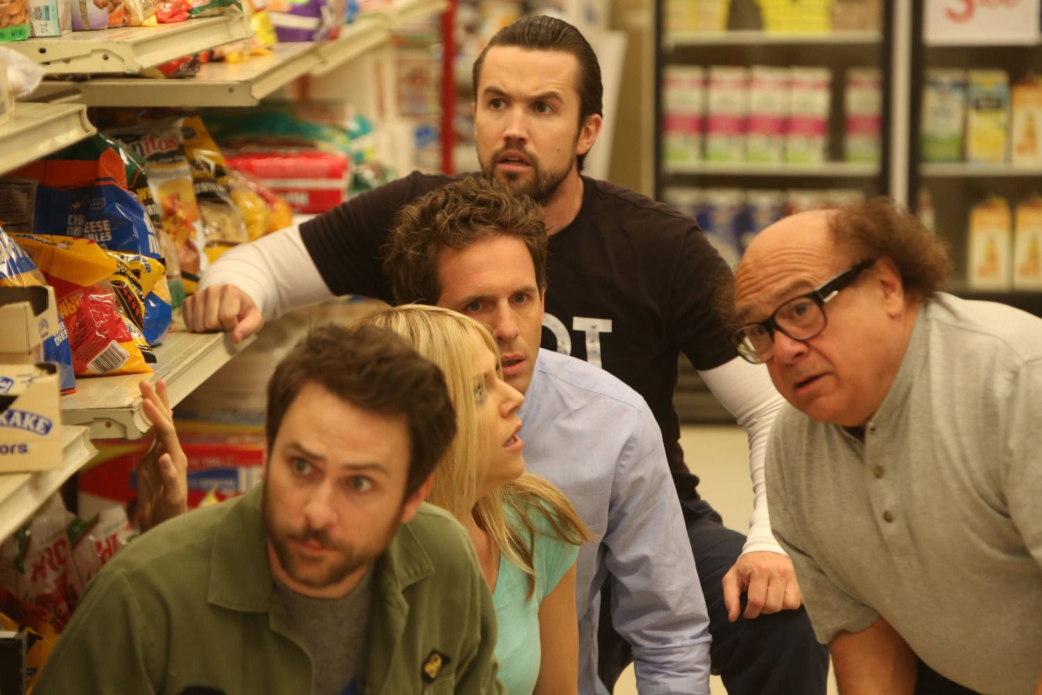 It's Always Sunny in Philadelphia The Gang Saves the Day Photo 3