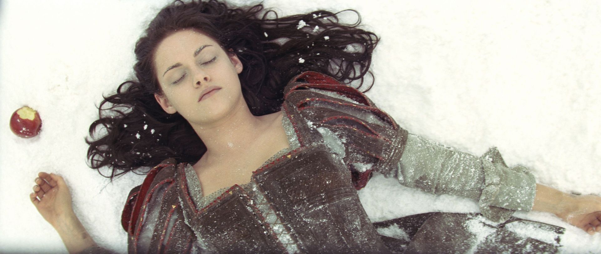 Snow White and the Huntsman Teen Vogue Photos #3