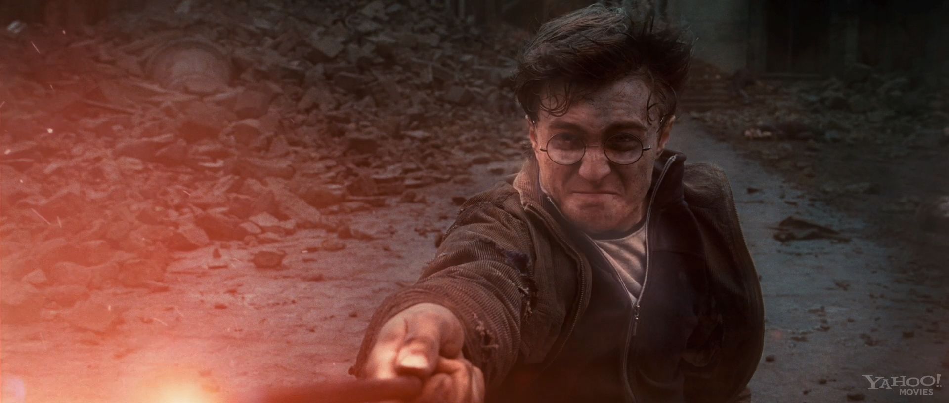 Harry Potter and the Deathly Hallow Trailer Still #3