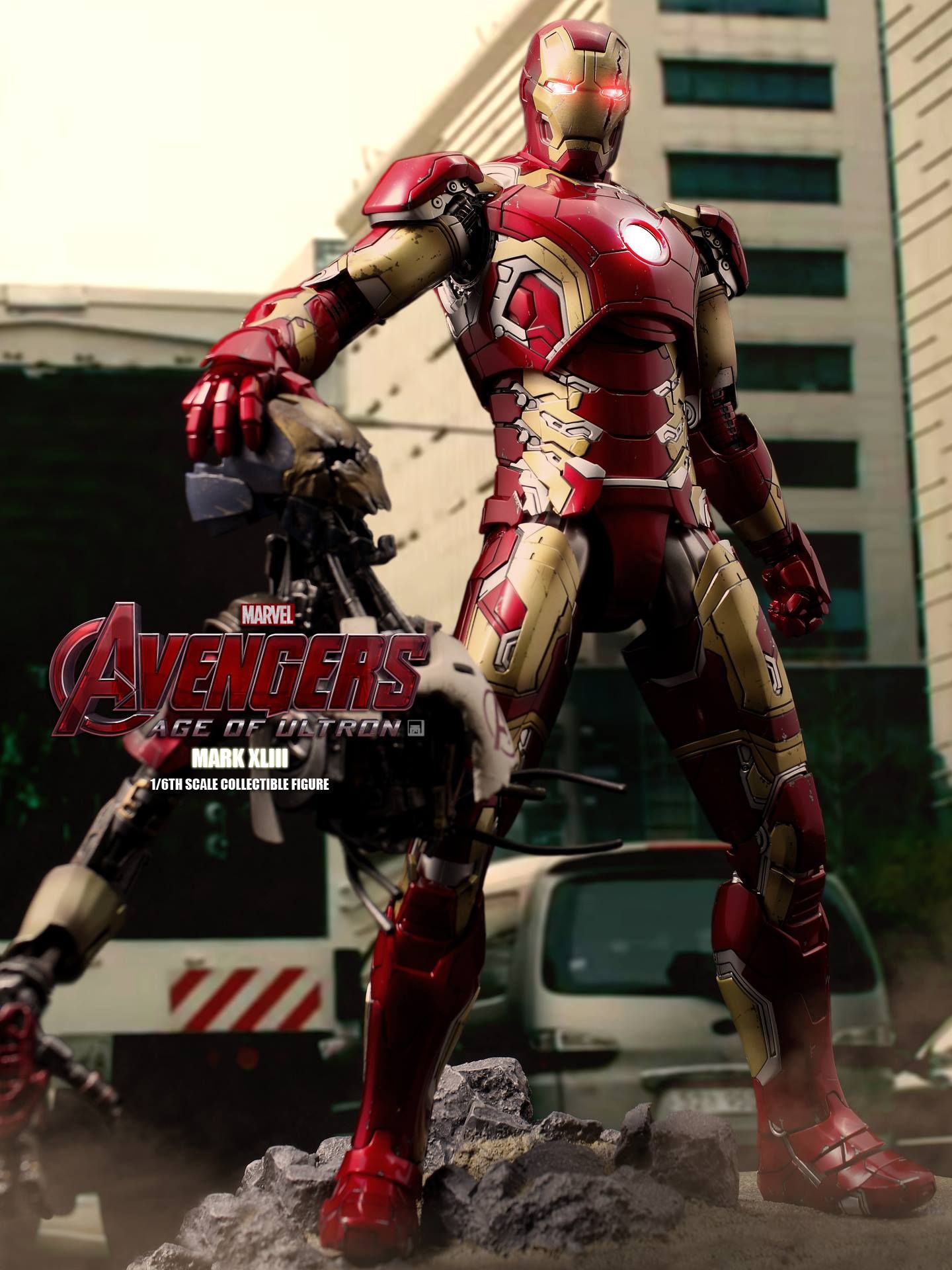 Avengers 2 Iron Man Mark XLIII Action Figure Photo 2