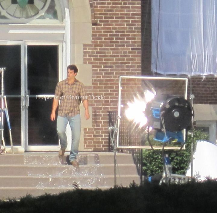 Henry Cavill as Clark Kent on the Man of Steal Set #2
