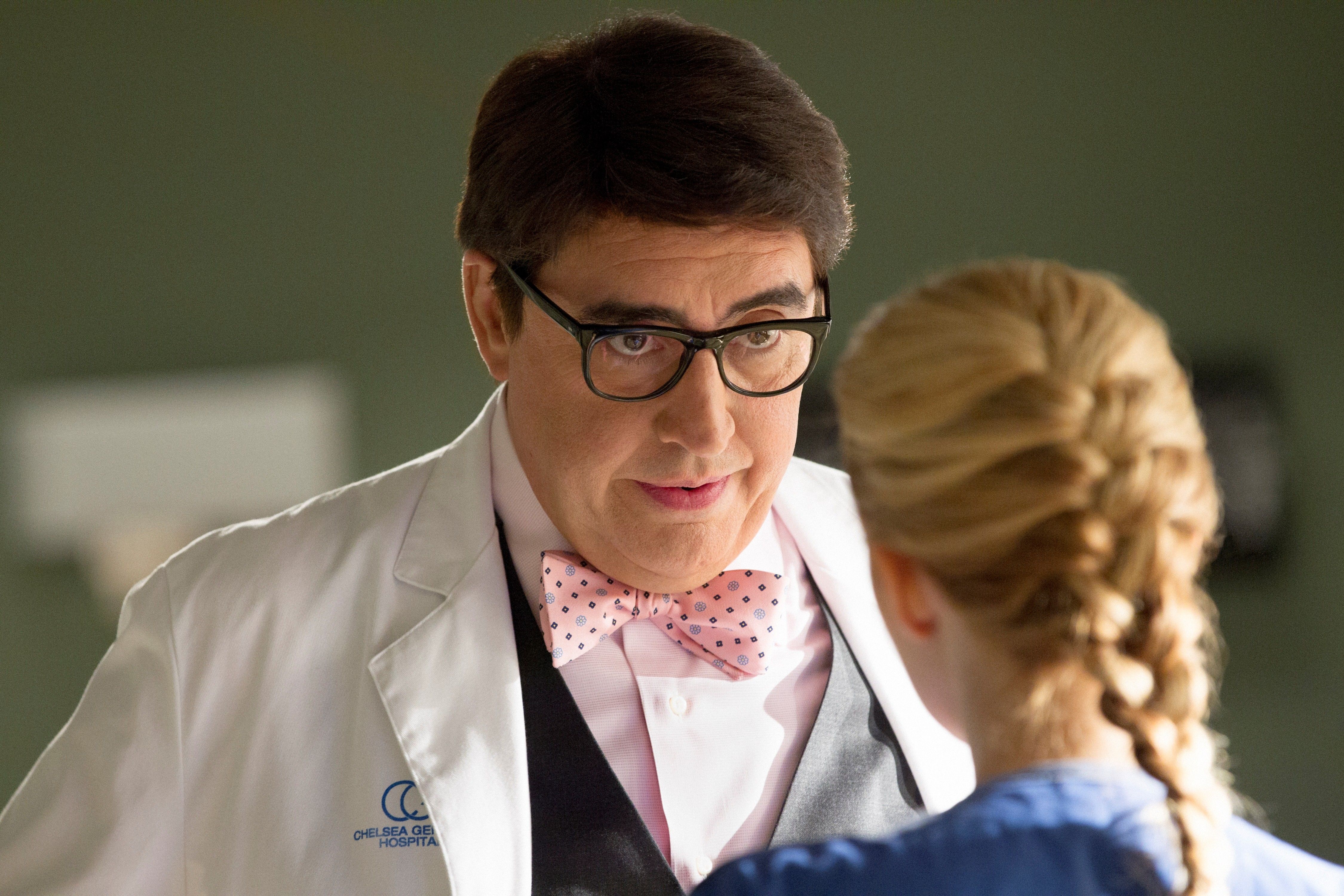 Alfred Molina as Chelsea General Chief of Staff Harding Hooten in Monday MorningsUnlike many medical shows, Monday Mornings will hardly delve into these doctor's home lives.
