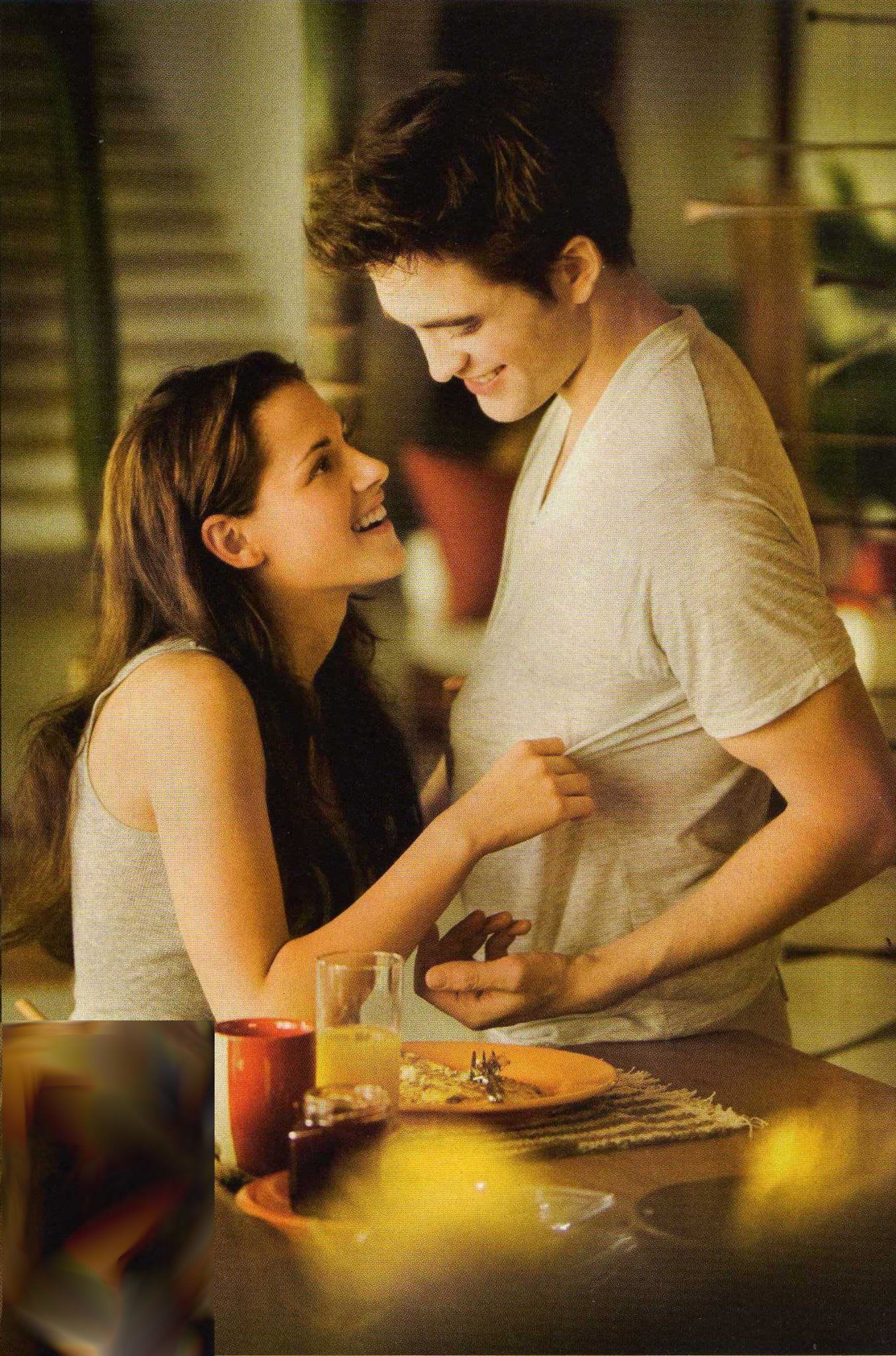 Kristen Stewart and Robert Pattinson in The Twilight Saga: Breaking Dawn - Part 1