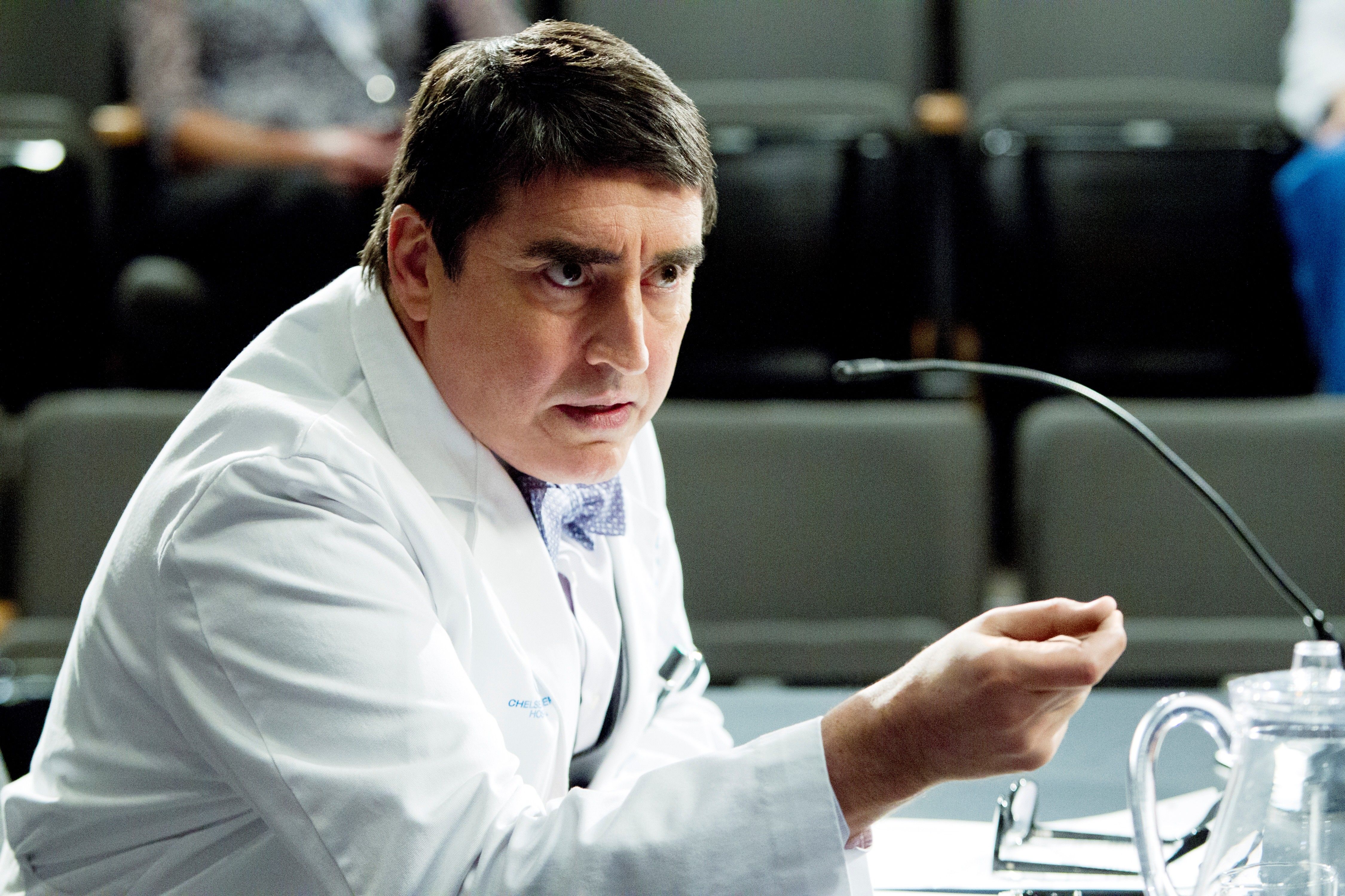 Alfred Molina lays down the law as Dr. Harding Hooten in Monday Mornings <blockquote class=