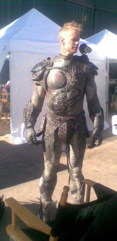 Unkown Predator suit