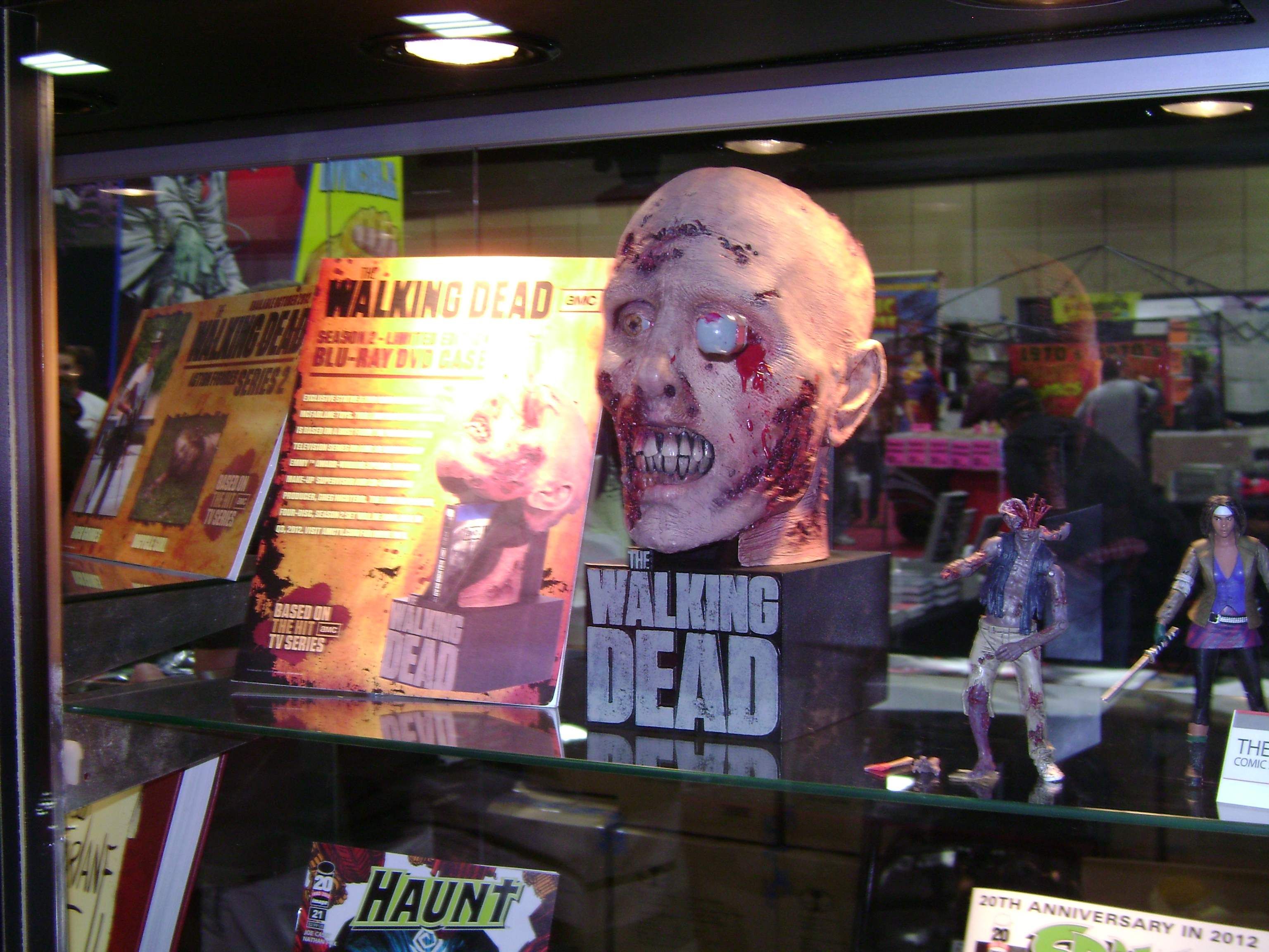 The Walking Dead Season 2 Blu-ray Case