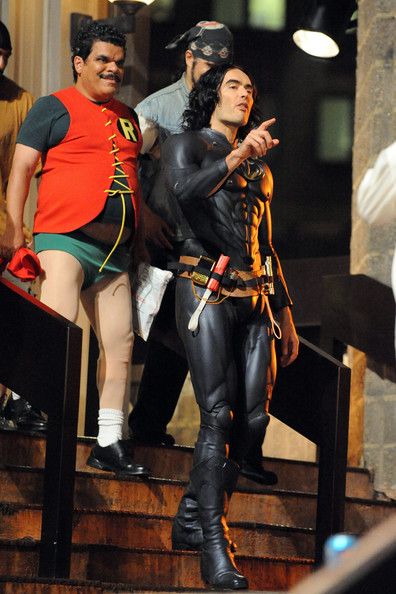 Russell Brand and Luis Guzman as Batman and Robin in Arthur