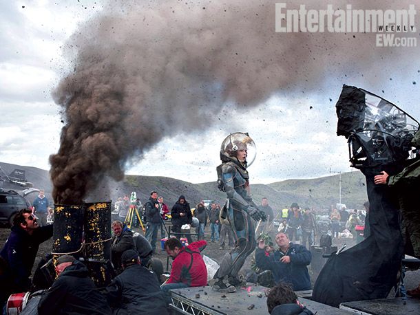 17 Prometheus Ew Photos With Noomi Rapace Michael Fassbender And Charlize Theron 5936