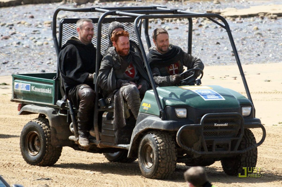 Russell Crowe on the set of Robin Hood #3