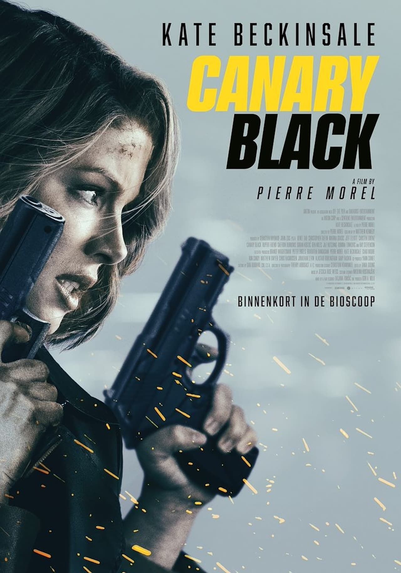 Kate Beckinsale Shows Off Canary Black Wounds in 'Worrying' Social